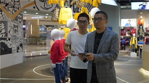 开业3天业绩达32万的“黑”店，为什么宁愿排队也要去？